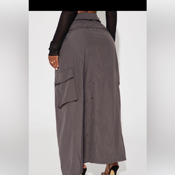 Fashion Nova skirt - Picture 2 of 3